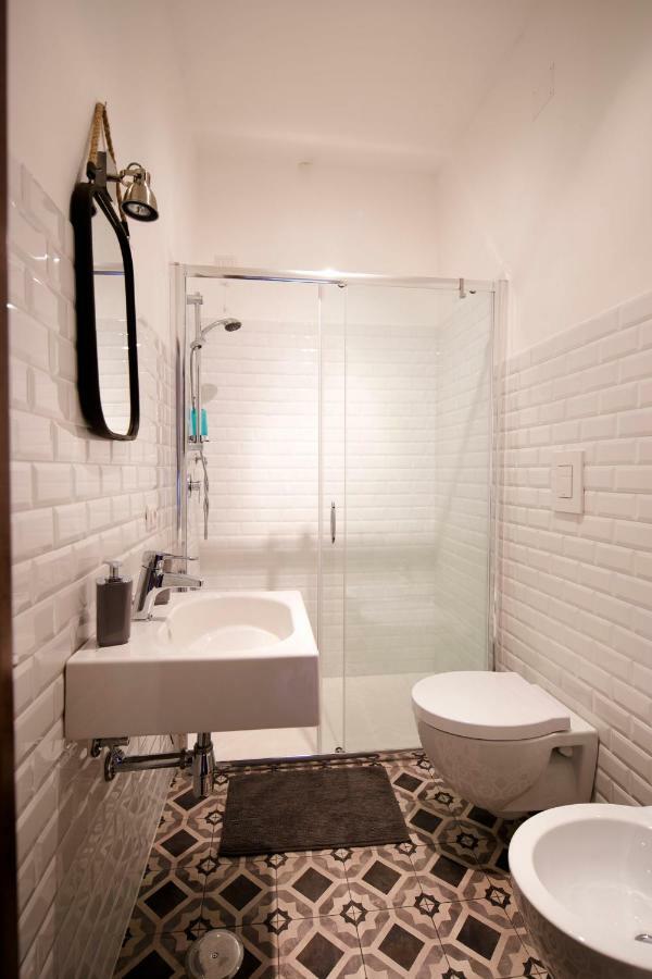 I Quattro Gattoni Hotell Neapel Exteriör bild