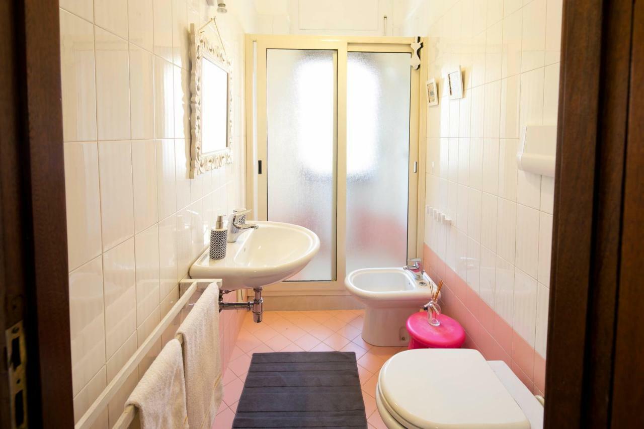 I Quattro Gattoni Hotell Neapel Exteriör bild