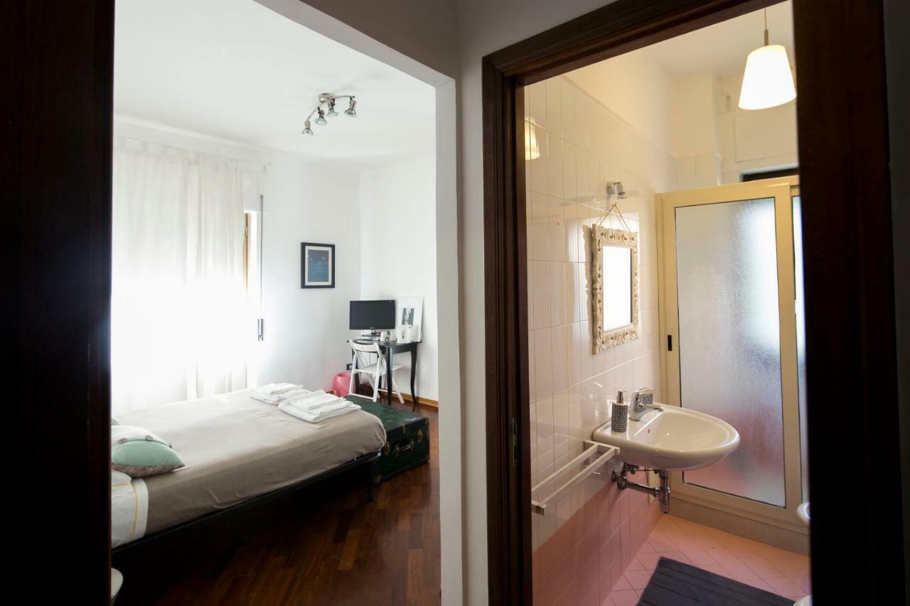 I Quattro Gattoni Hotell Neapel Exteriör bild